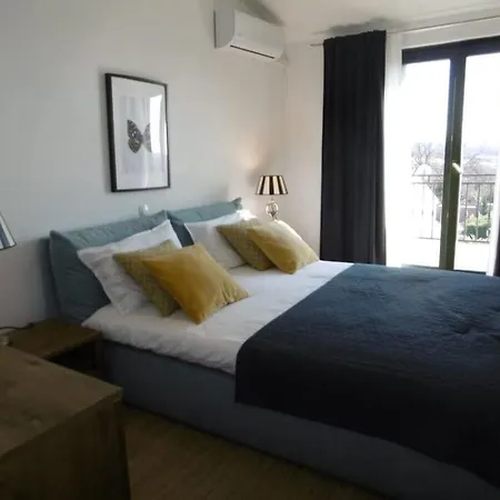 Casa Nicolina Comfortable בית נופש Kaštelir